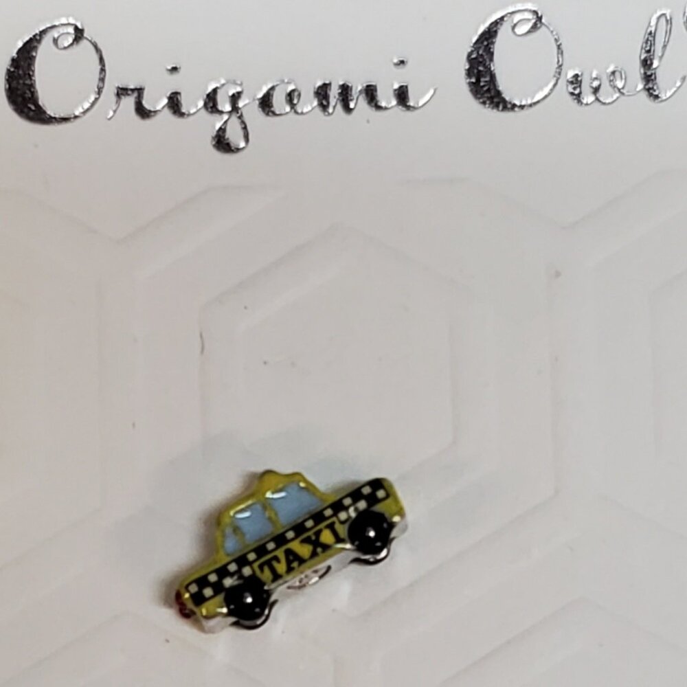 Origami Owl- Brand new Taxi Charm